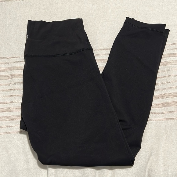 lululemon athletica Pants - Lululemon Wunder Under Leggings